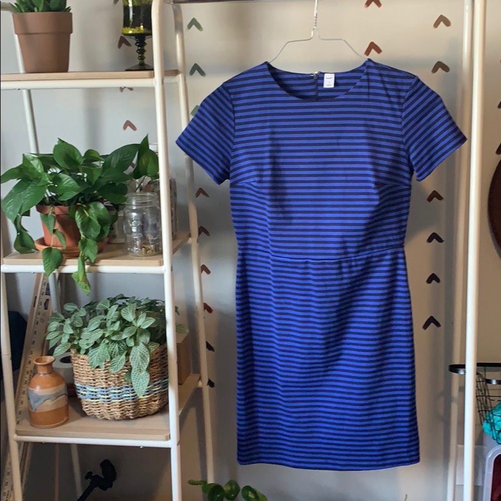Medium blue striped old navy dress